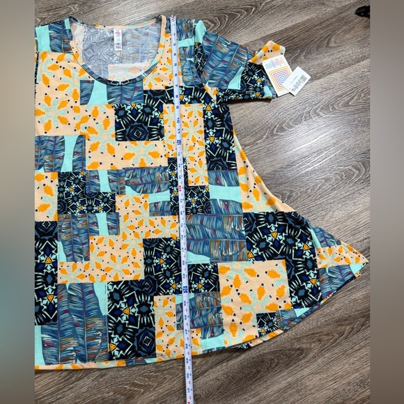 NWT Lularoe Perfect T Yellow Geometric, Black, Blue blocks Sz: S - Picture 4 of 4